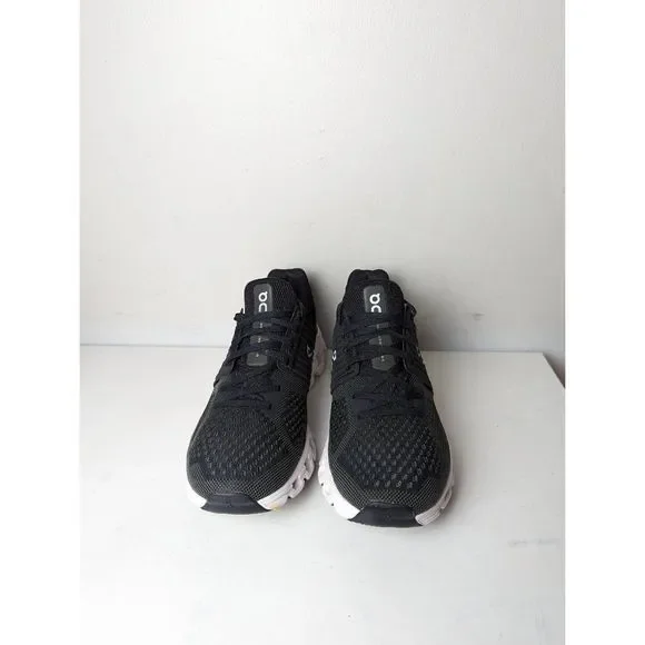 On Running Black and White Athletic Shoes - Picture 4 of 10